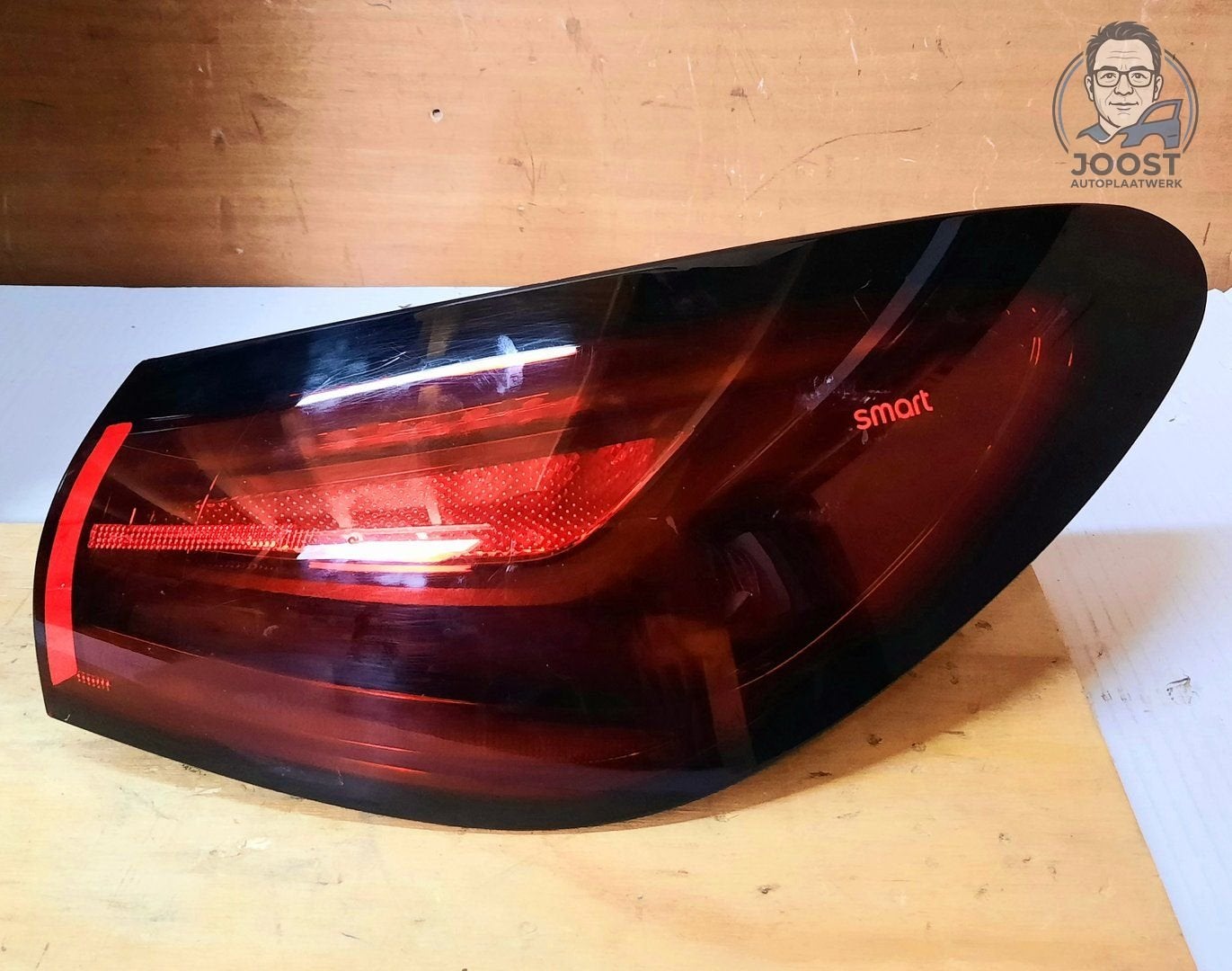 Achterlicht rechts LED Smart #1 v.a 2022 8890614795, -Esslingerstrasse 7, 70771 Leinfelden-Echterdingen, Duitsland, Herkomst onderdeel bekend