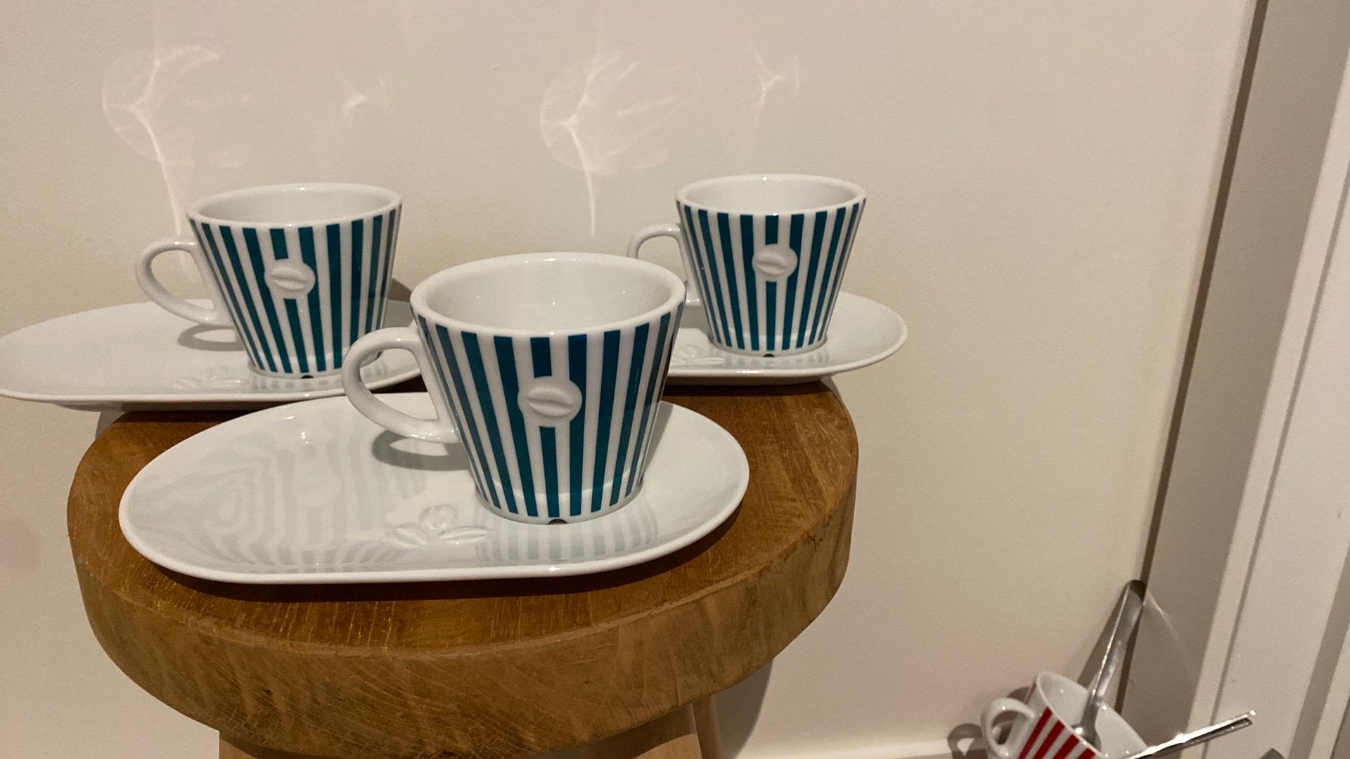 Beuynooghe tas+bord (nieuw), Maison & Meubles, Neuf, Mug, Enlèvement, Porcelaine