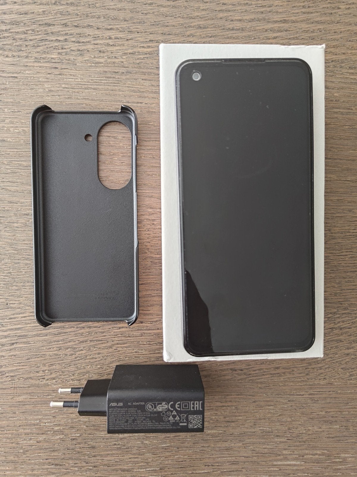 Zenfone 10. Noir 8/256 Go, Télécoms, Téléphonie mobile | Marques Autre, Enlèvement ou Envoi, Sans abonnement, Sans simlock