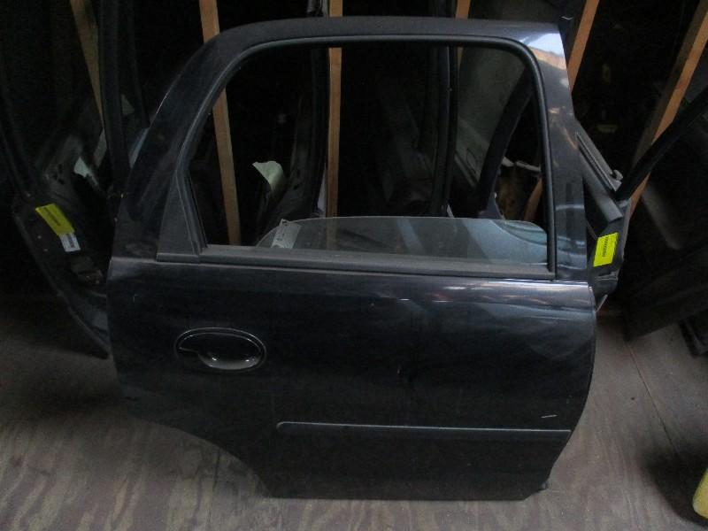PORTIER RECHTS ACHTER Opel Corsa C (F08 / 68), Gebruikt, Achter, Opel, Deur