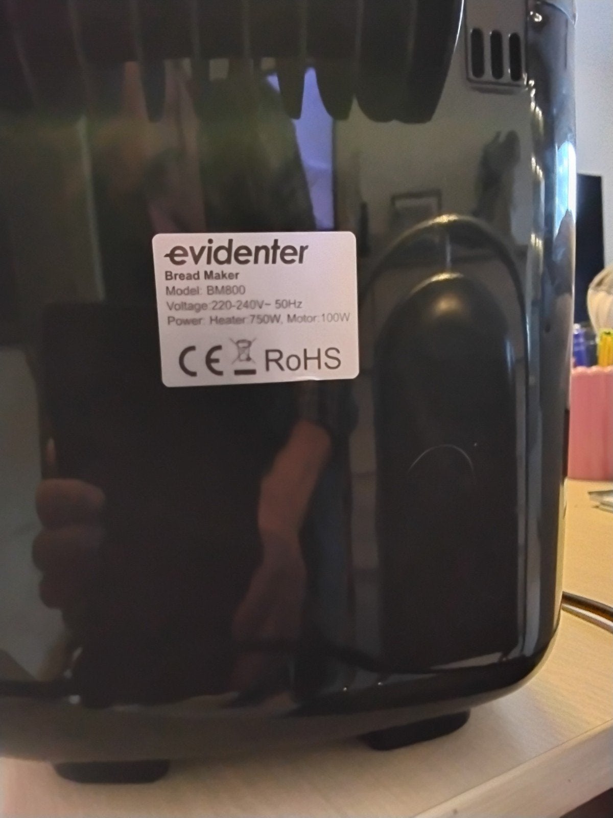 deze nieuwe brood machiene mag weg ,,,te koop, Elektronische apparatuur, Met timer, 800 tot 1200 gram deeg, Nieuw, Ophalen of Verzenden