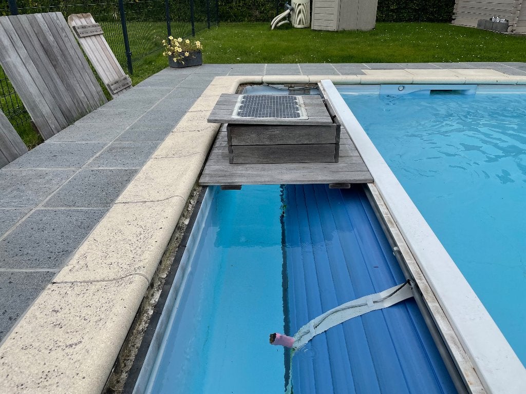 Volet solaire Aquacover pour piscine 9x4m, Enlèvement, Utilisé, Couverture de piscine