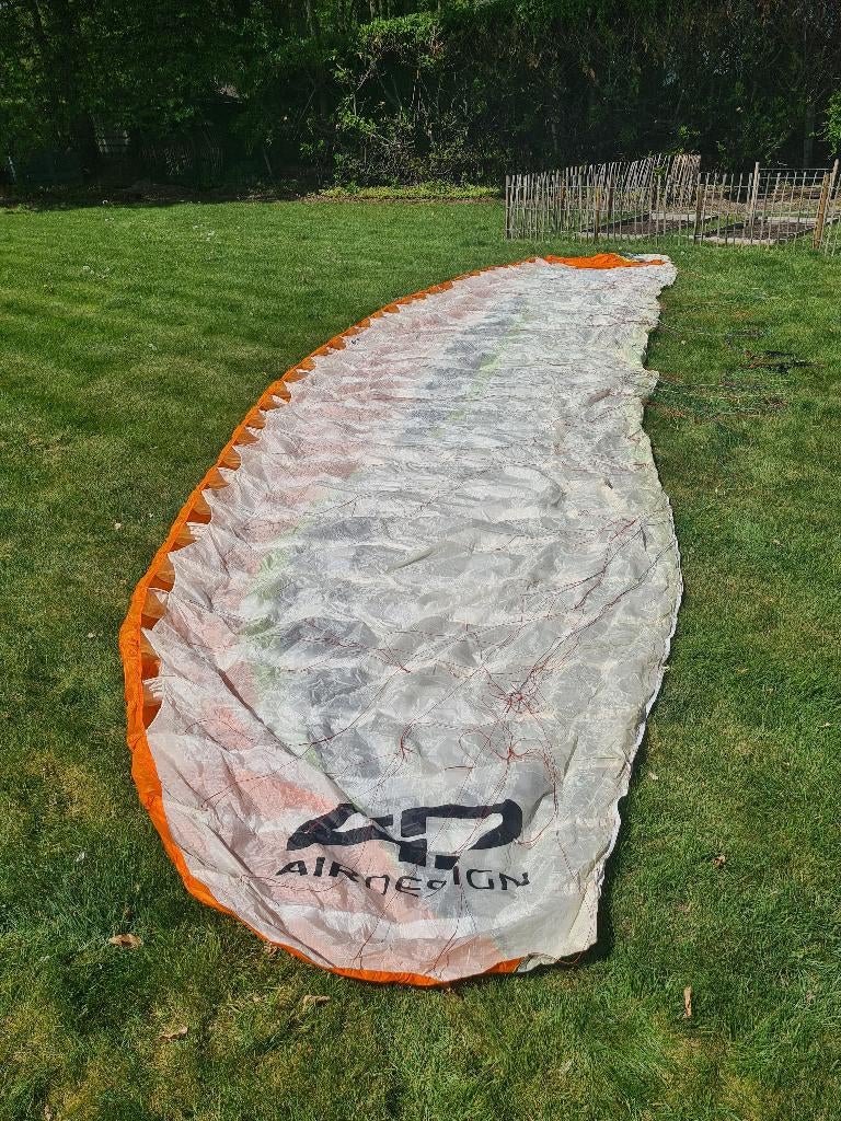 AirDesign Eazy parapente – kleine herstelling nodig, Sport en Fitness, Zweefvliegen en Paragliding, Ophalen, Gebruikt, Scherm