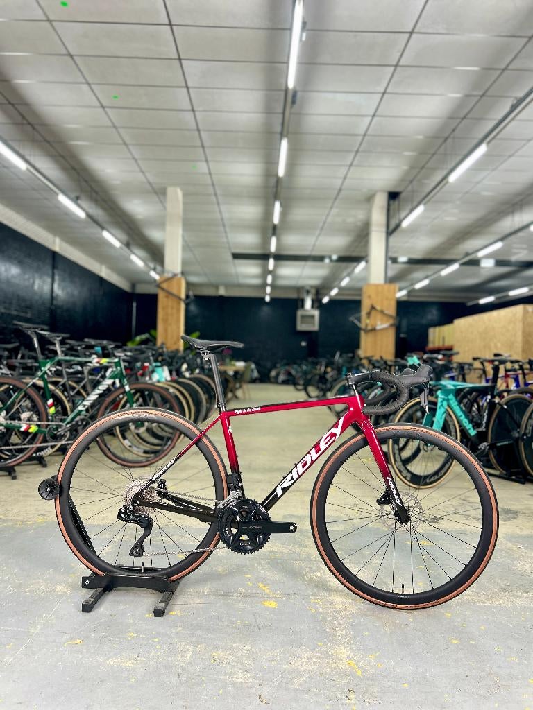 Showroom Model Ridley Helium SLX Di2 Carbon Racefiets, Enlèvement, Neuf