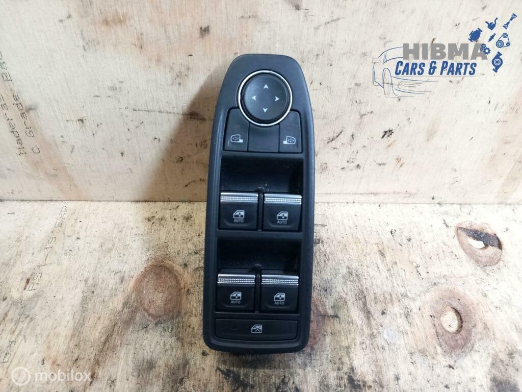 Renault Captur II Raamschakelaar Links Voor 254107080R 2020, Gebruikt, Renault, Ophalen of Verzenden, Renault
