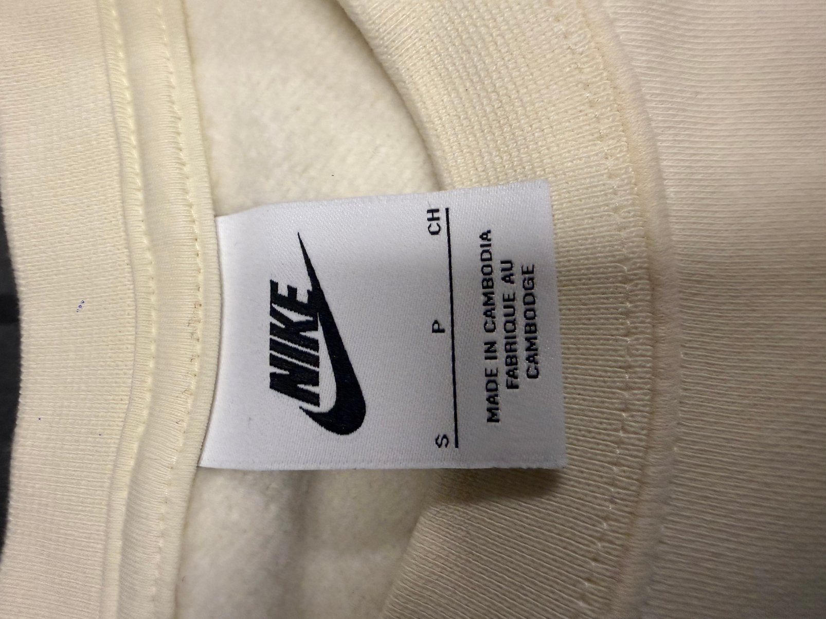 Nike sweater, Kleding | Dames, Sportkleding, Ophalen, Zo goed als nieuw