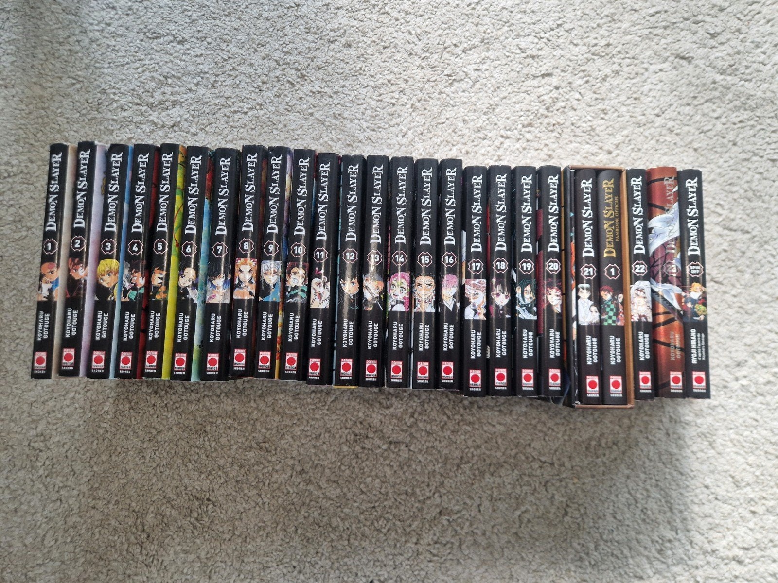 Intégrale de la série manga Demon Slayer, Livres, Enlèvement ou Envoi, Série complète ou Série, Comme neuf, Kimetsu no Yaiba