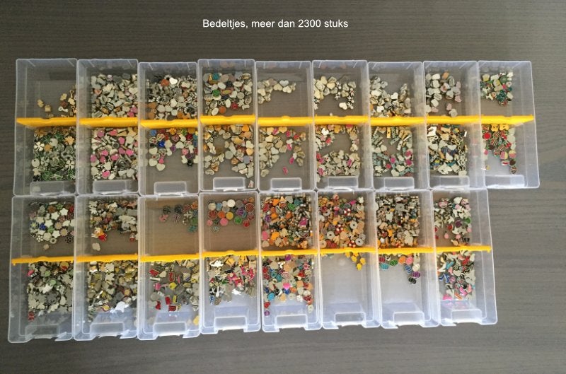Restvoorraad webshop: assortiment + verzenddozen doe een bod, Ophalen