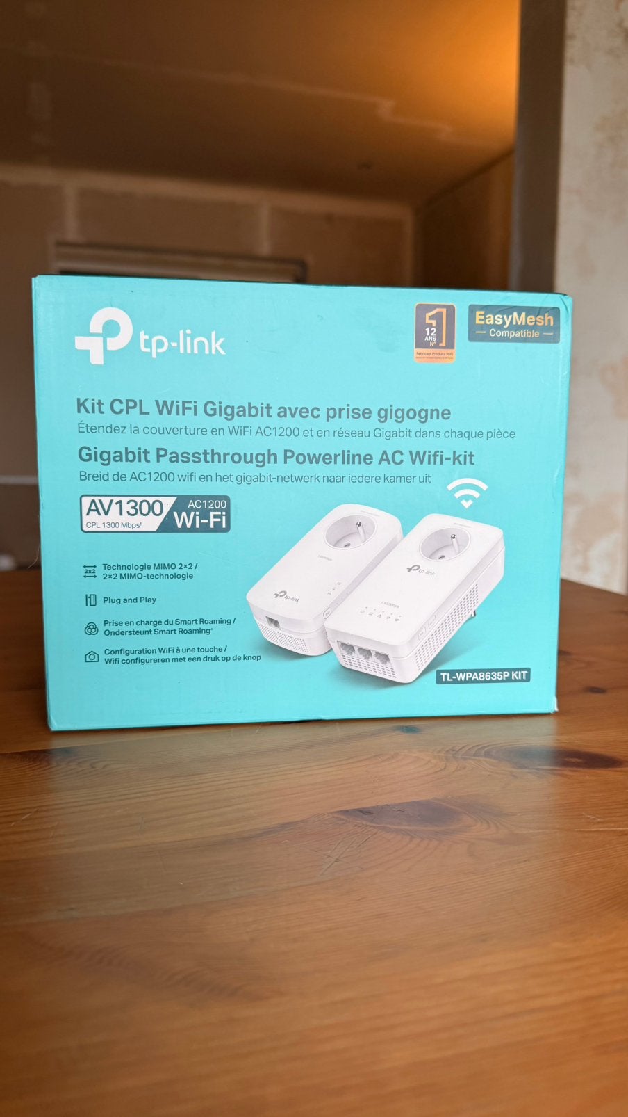 Kit CPL WiFi Gigabit avec prise gigogne, Informatique & Logiciels, Enlèvement ou Envoi, Utilisé
