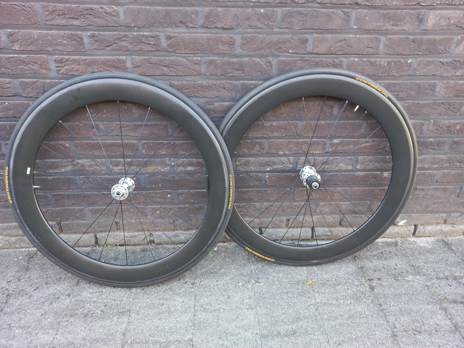 HED wielset, fullcarbon, 10spd, velgrem, voor tubes, Enlèvement, Carbone