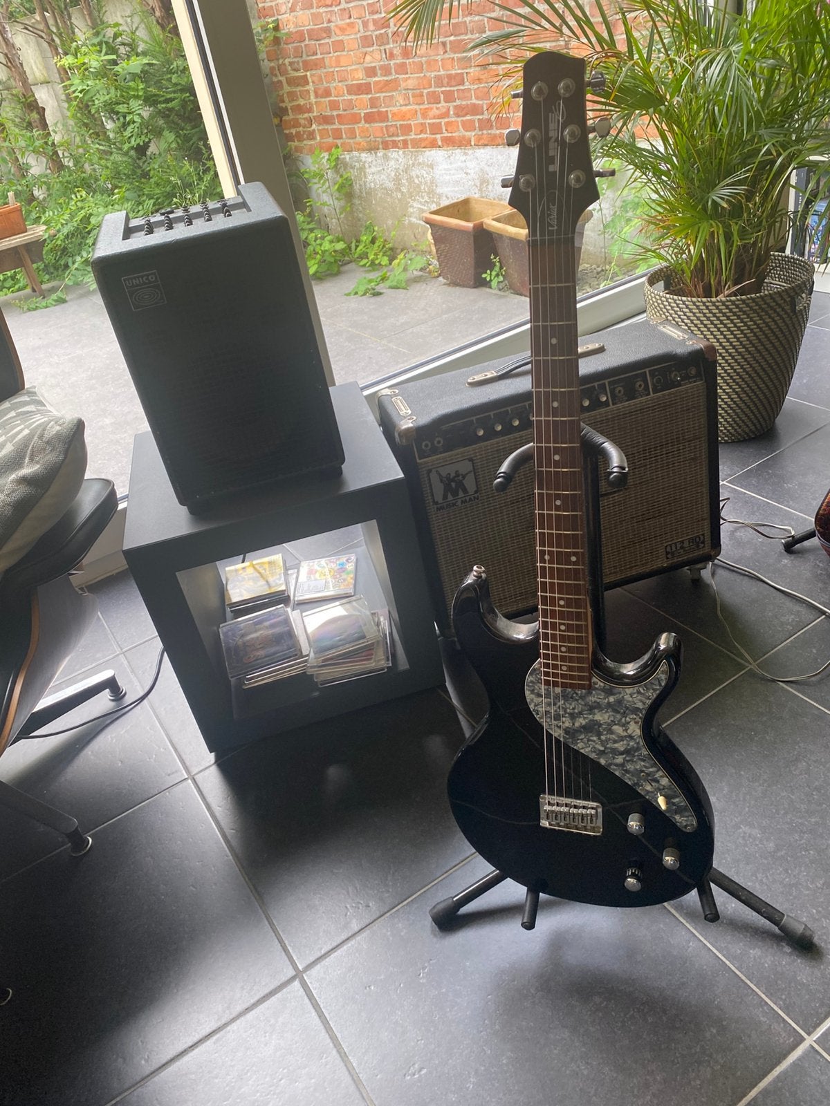 Line 6 Variax gitaar, zwart., Musique & Instruments, Enlèvement, Comme neuf
