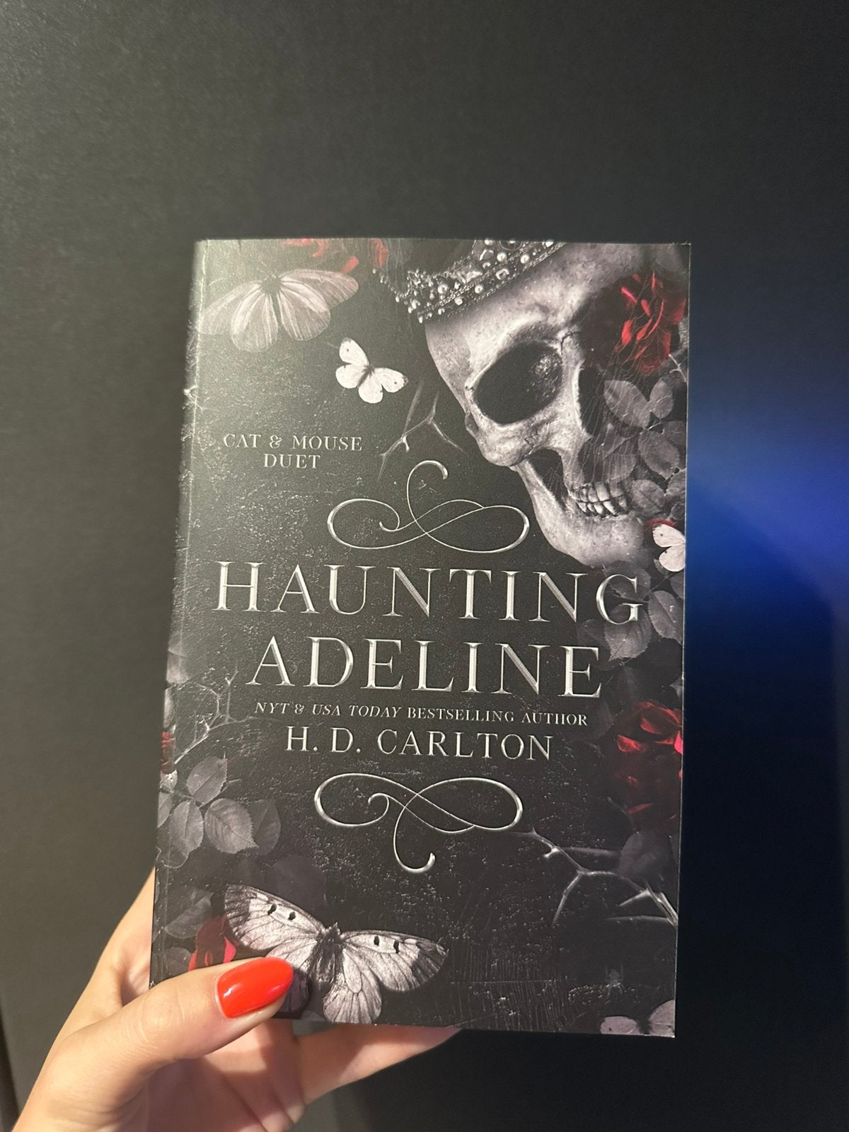 Haunting Adeline - H.D. Carlton - ENG, Boeken, Fantasy, Verzenden, Zo goed als nieuw