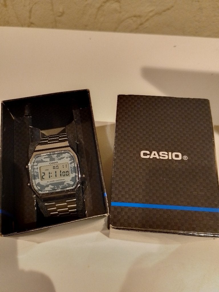 Montre Casio camo grey, Montre-bracelet, Casio, Acier, Enlèvement