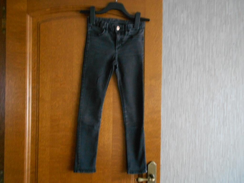 zwarte jeansbroek mt 140 Skinny Fit&Denim, Broek, Gebruikt, Meisje, Ophalen of Verzenden