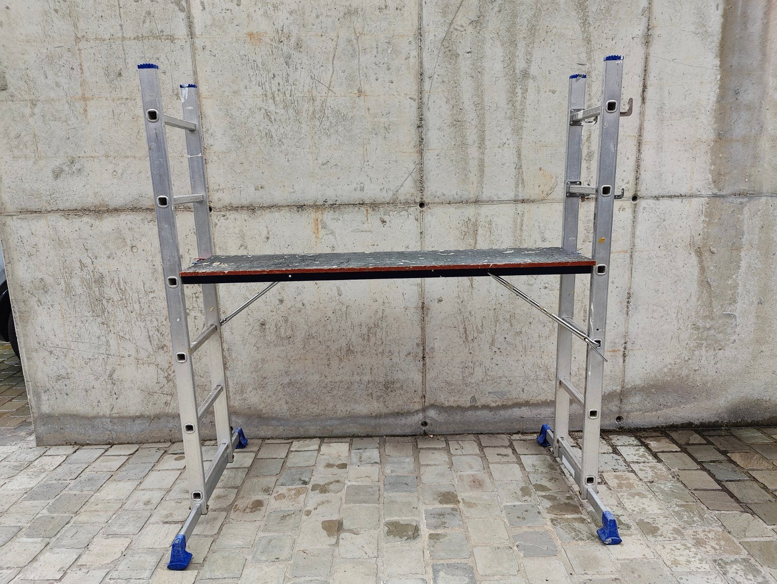 Krause Corda Aluminium Laddersteiger (2x6) – Compleet, Doe-het-zelf en Bouw, Ophalen, Trap, Zo goed als nieuw, Opvouwbaar of Inschuifbaar