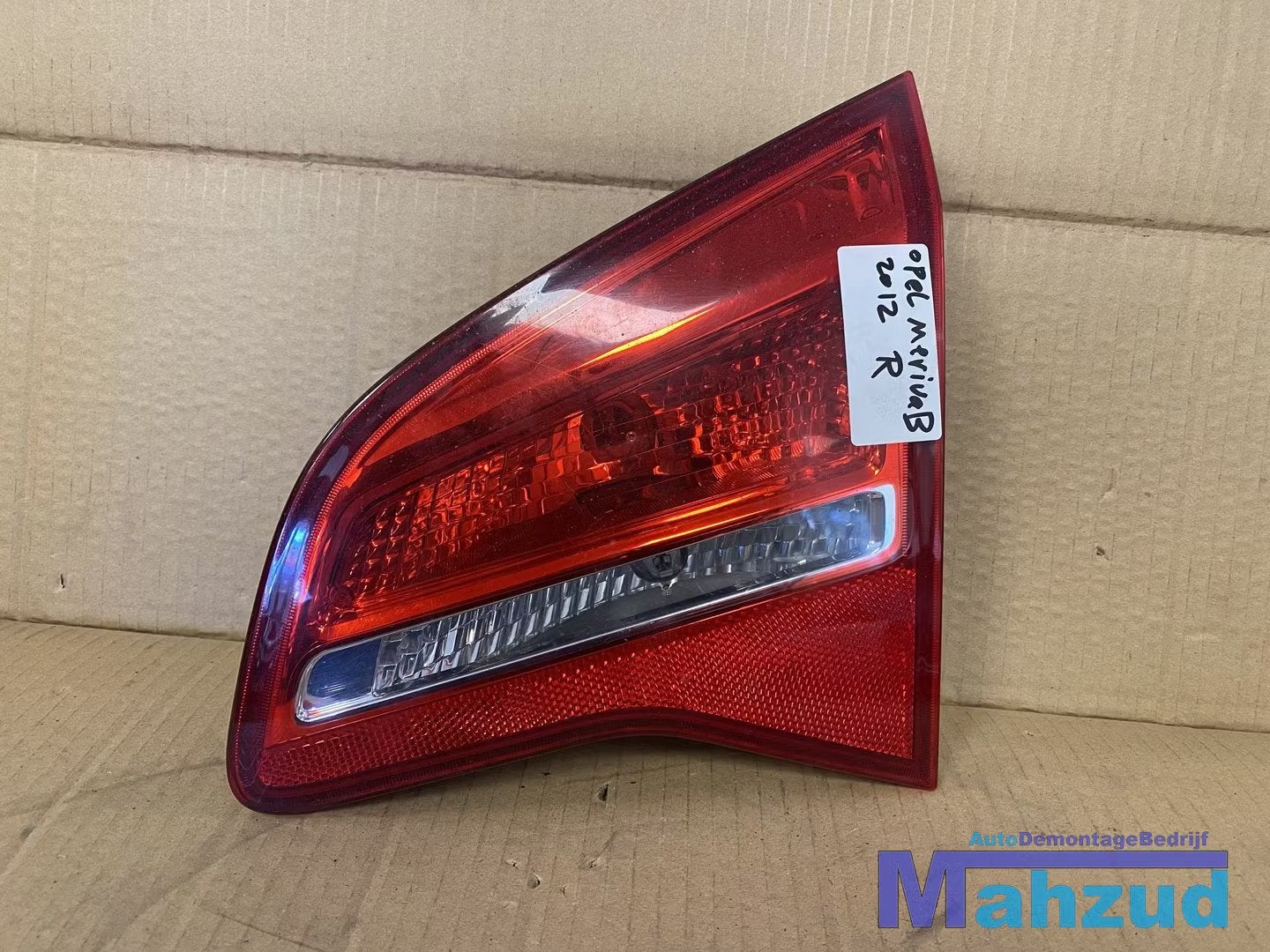 OPEL MERIVA B Rechts binnen achterlicht 21628003, Opel Automobile GmbH, Opel, Bahnhofsplatz 1
65423  Russelsheim am Main, DE, Kontakt@opel-infoservice.de