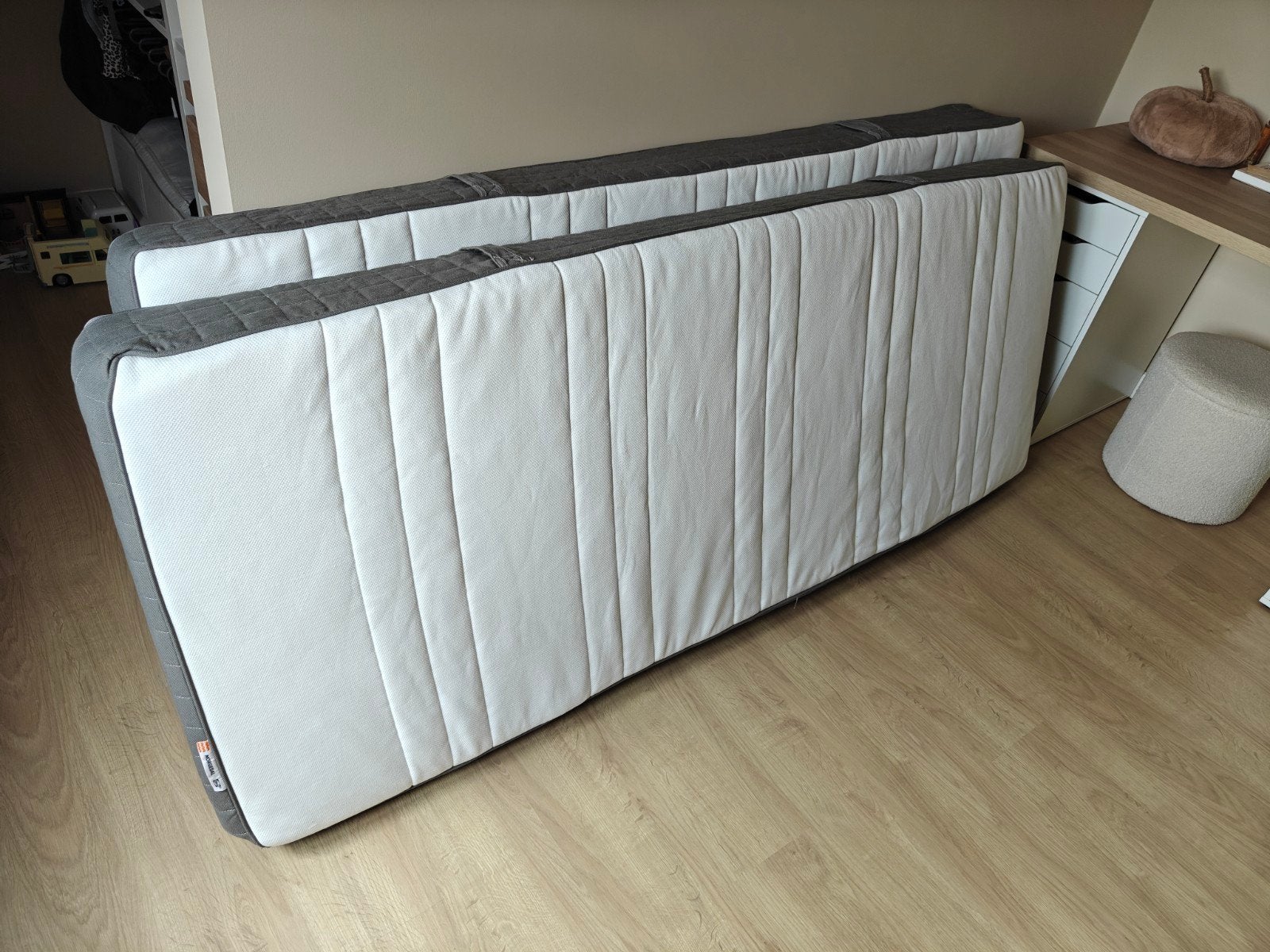 2 matrassen Morgedal Ikea, Maison & Meubles, Matelas, Utilisé, 200 cm, Enlèvement