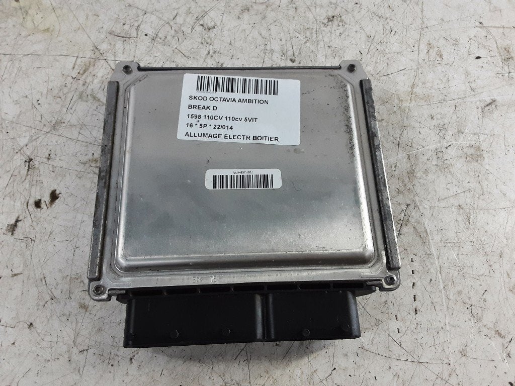 MODULE D ALLUMAGE Skoda Octavia Combi (5EAC) (04L907445B), Utilisé, Skoda