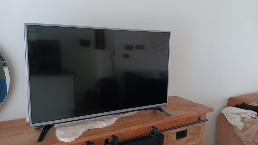 Téléviseur intelligent LG 43 pouces, LED, 40 à 60 cm, Comme neuf, Enlèvement