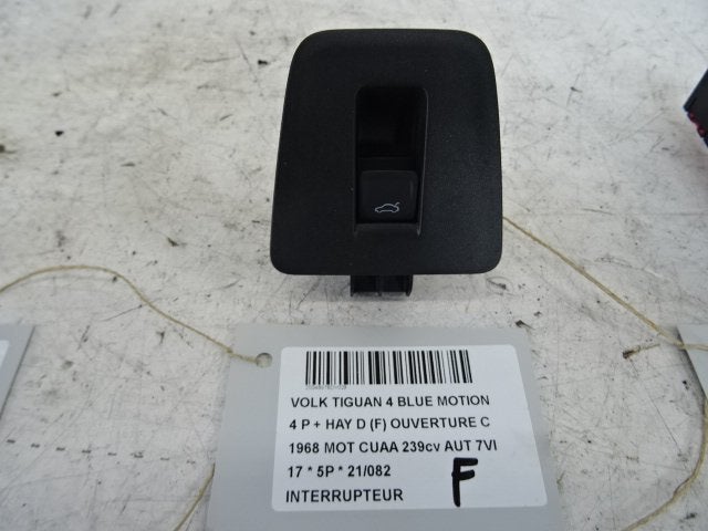 COMMUTATEUR Volkswagen Tiguan (AD1) (3G0959831), Volkswagen, Volkswagen AG, Utilisé, Kundenbetreuung@volkswagen.de