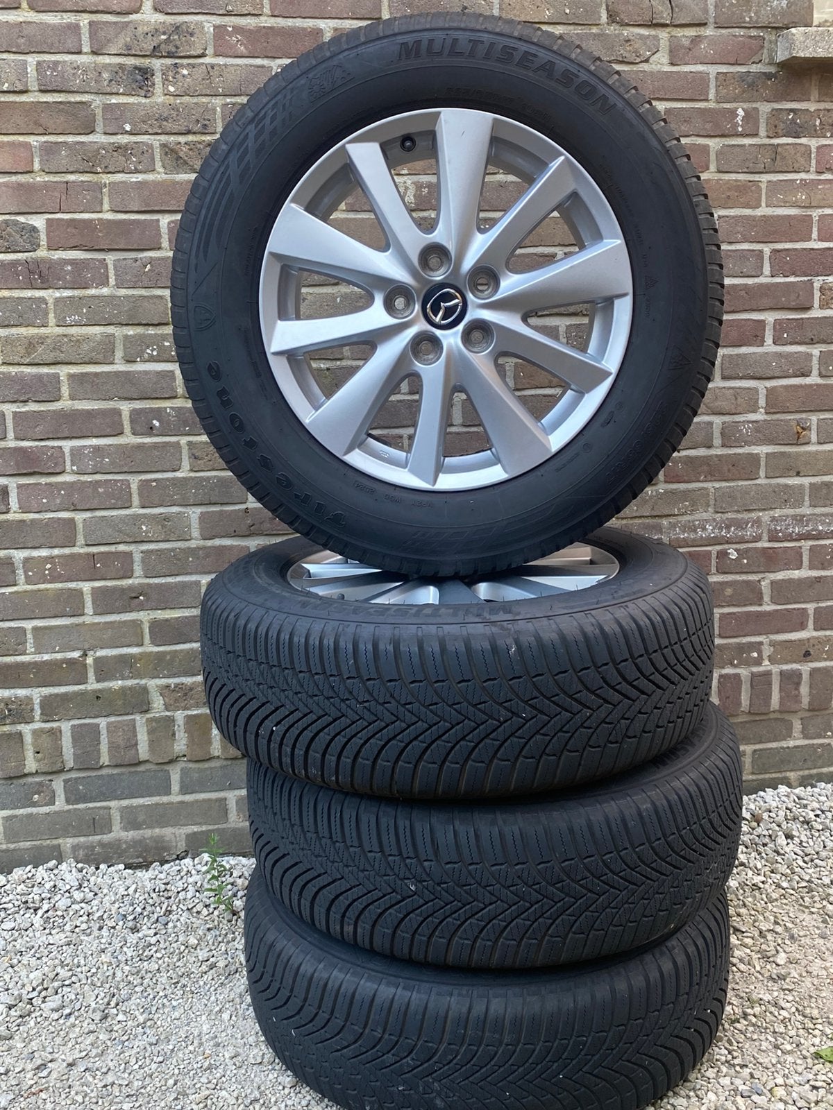 Mazda cx5 set 17 inch velgen / all weather banden €395, Auto-onderdelen, Banden en Velgen, Ophalen, 17 inch, Band(en)
