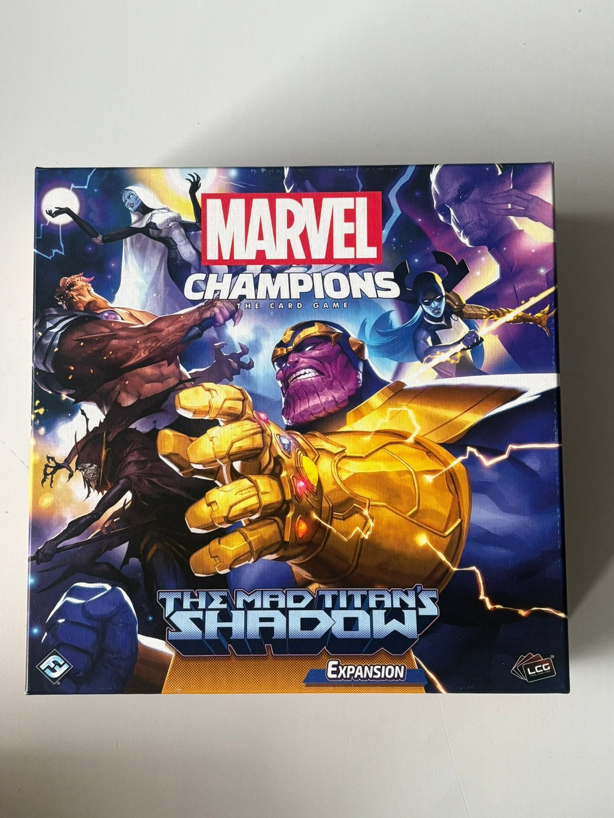 Marvel Champions: The Mad Titan's Shadow Uitbreiding, Hobby en Vrije tijd, Ophalen of Verzenden, Zo goed als nieuw