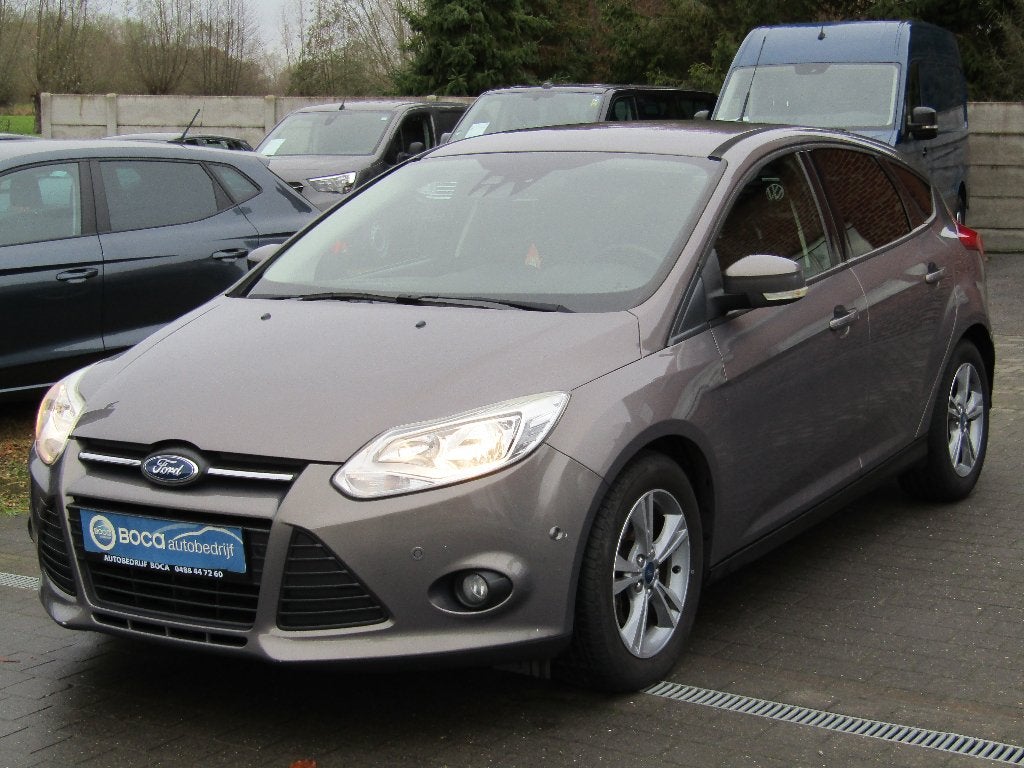 Ford Focus 1.6 TDCI, Auto's, Euro 5, Stof, 4 cilinders, Bruin