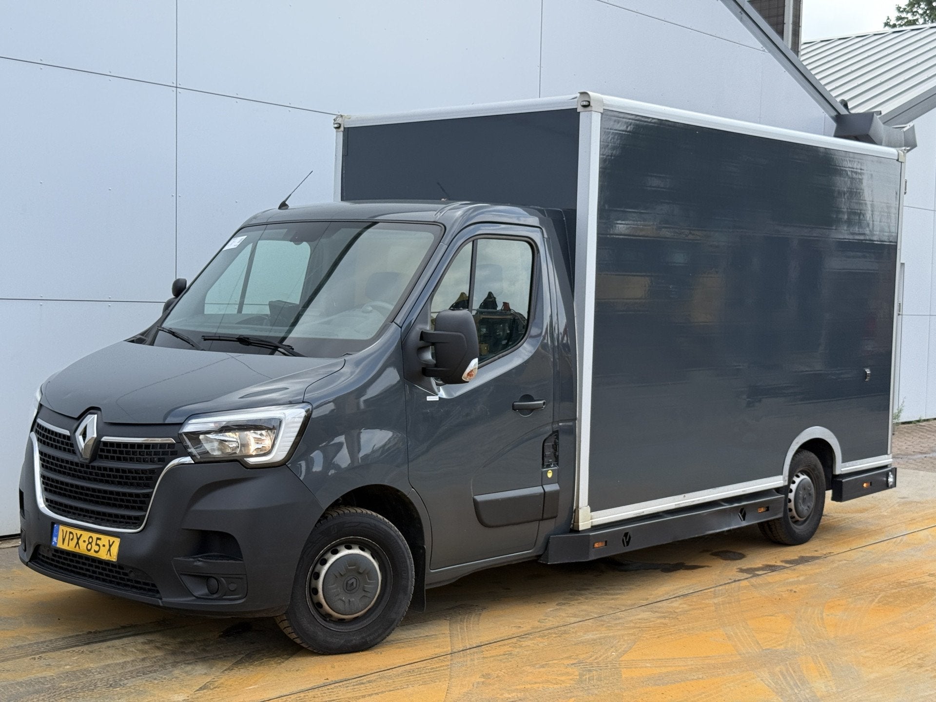Renault Master Plancher T35 2.3 DCI 150PK Lowliner Bakwagen, Auto's, Bestelwagens en Lichte vracht, Gebruikt, 4 cilinders, Renault