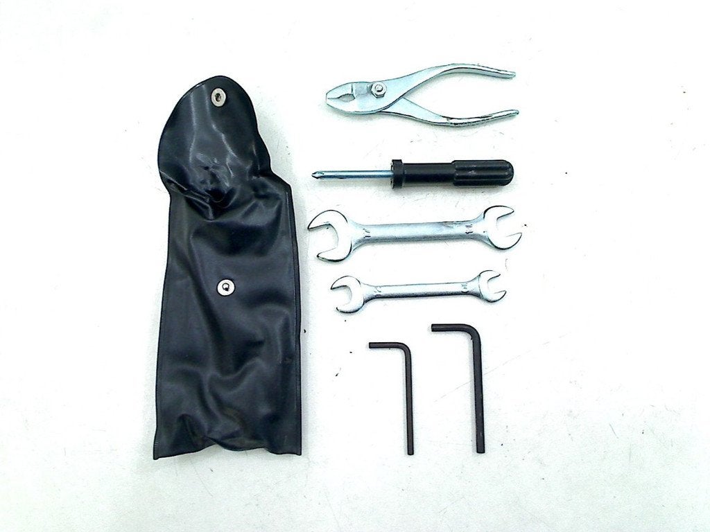 ENSEMBLE D'OUTILS GSX R 1000 2012-2016 (GSXR1000 L2-6), Motos, Pièces | Autre, Utilisé