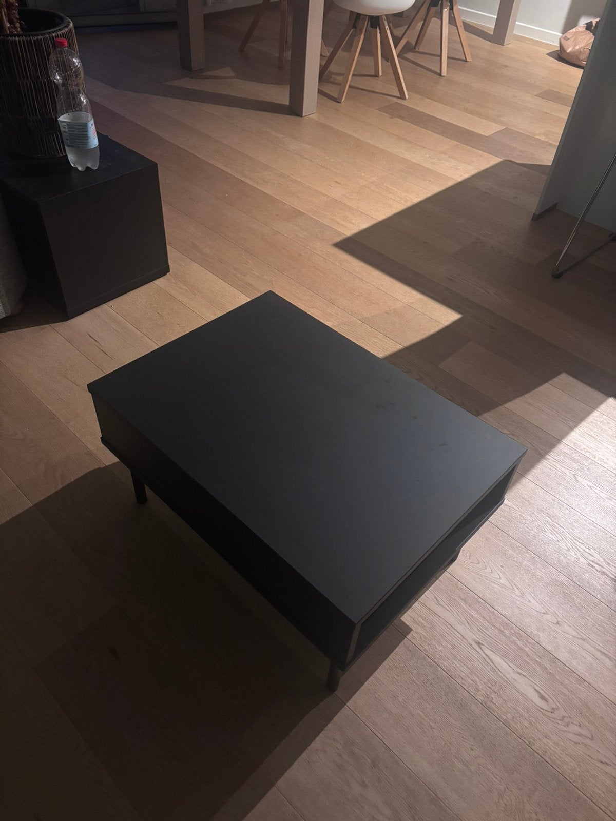 Table basse noire, Maison & Meubles, Tables | Tables de salon, Enlèvement, Comme neuf