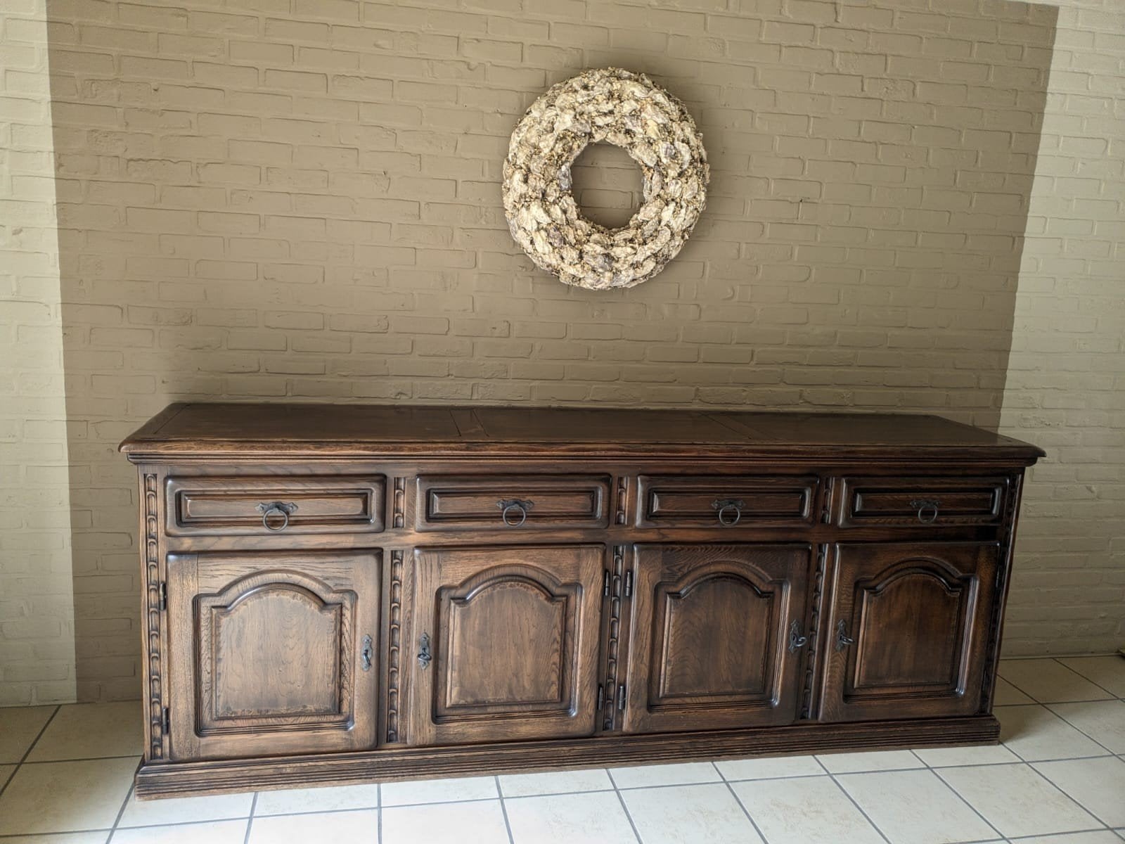 Buffet ancien, Enlèvement