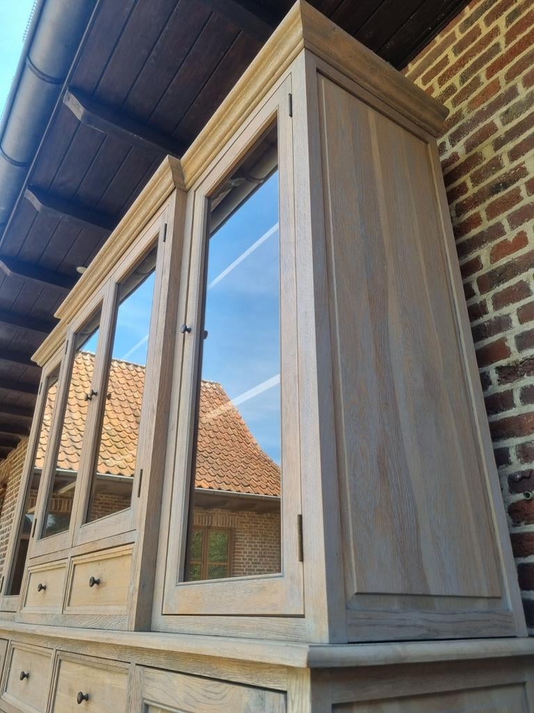 Eiken buffetkast/vitrinekast GRATIS LEVERING, Huis en Inrichting, Ophalen, Met deur(en), 200 cm of meer, Eikenhout