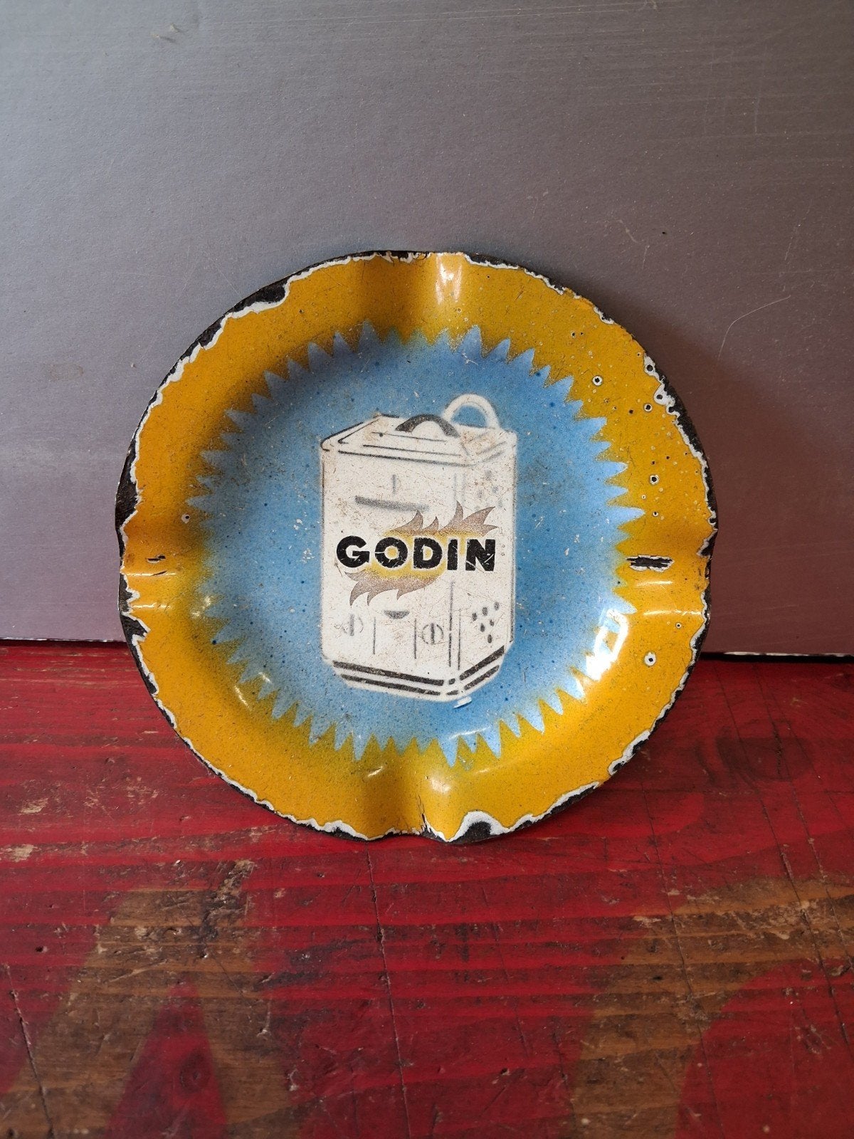 cendrier godin émaillé, Enlèvement ou Envoi