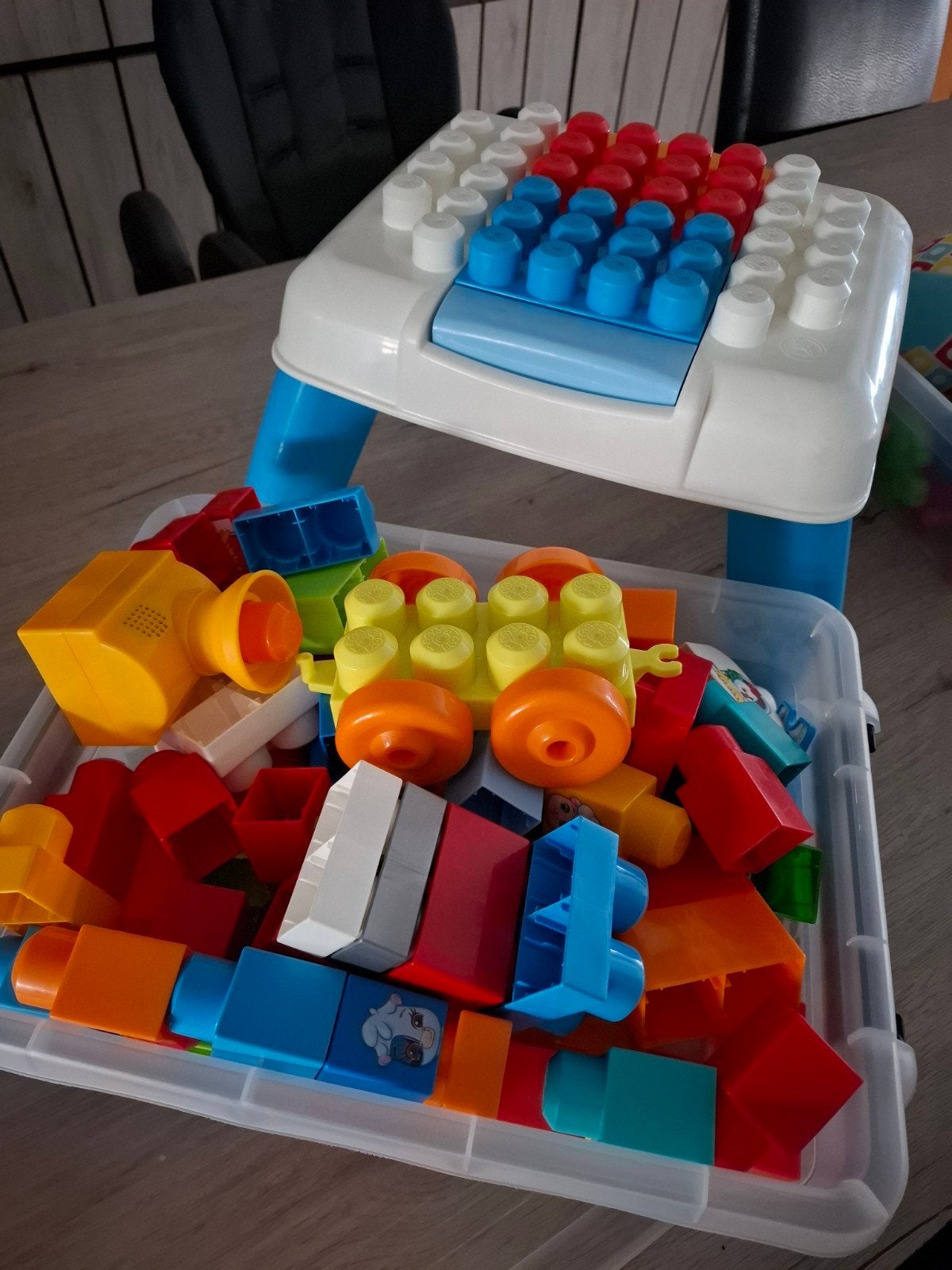 Blokjes + bouwtafel, Ophalen