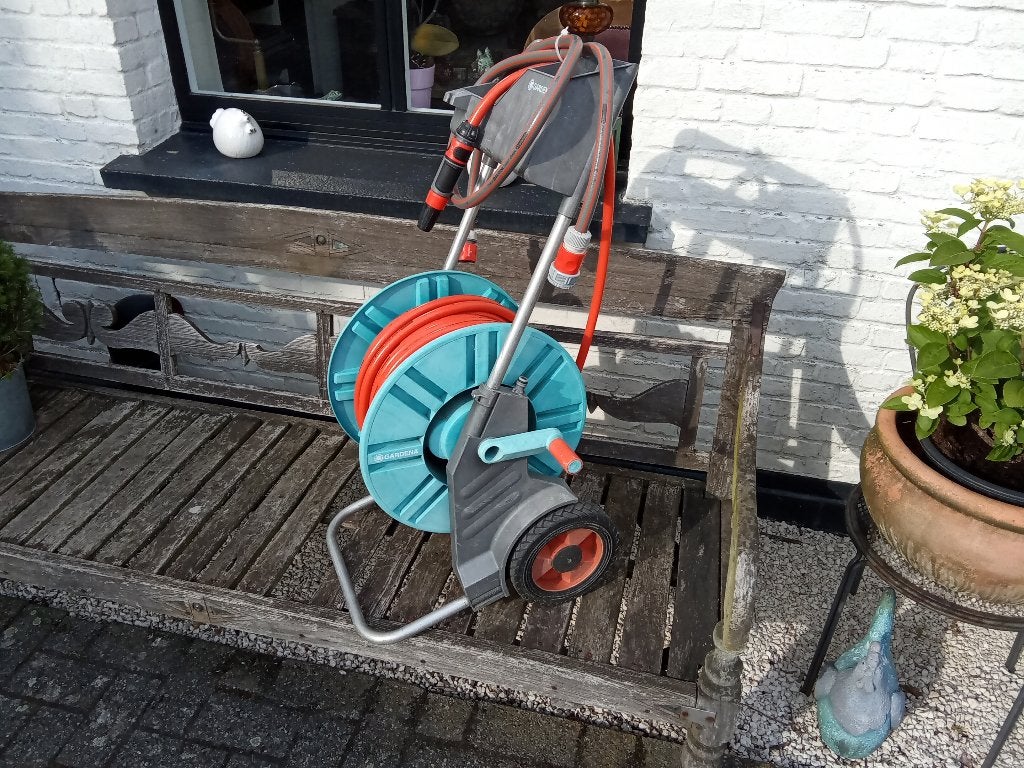 Tuinslang op haspel enzv alles van het merk Gardena izgst., Tuin en Terras, Ophalen, Gebruikt, Tuinslang