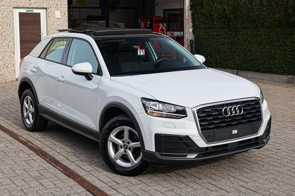 Audi Q2 SCHUIF-KANTELDAK*PARKEERSENSOREN*AFNEEMBARE-TREKHAAK, Voorwielaandrijving, Stof, 4 cilinders, Parkeersensor