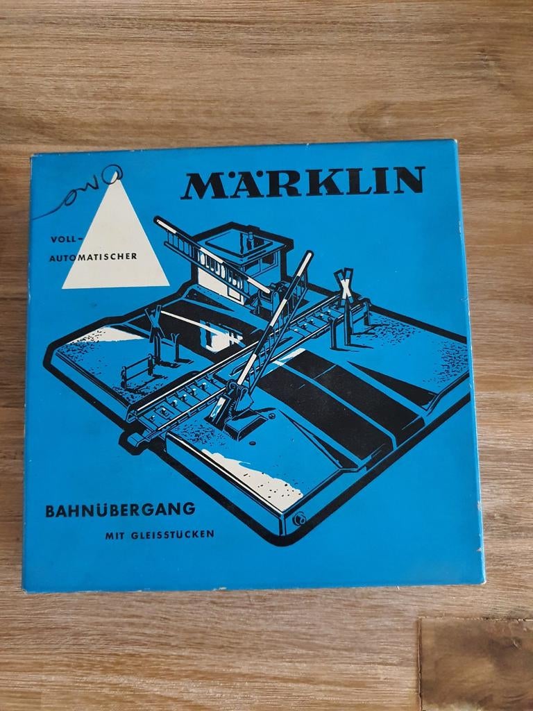 Marklin ho overweg 7192, Ophalen
