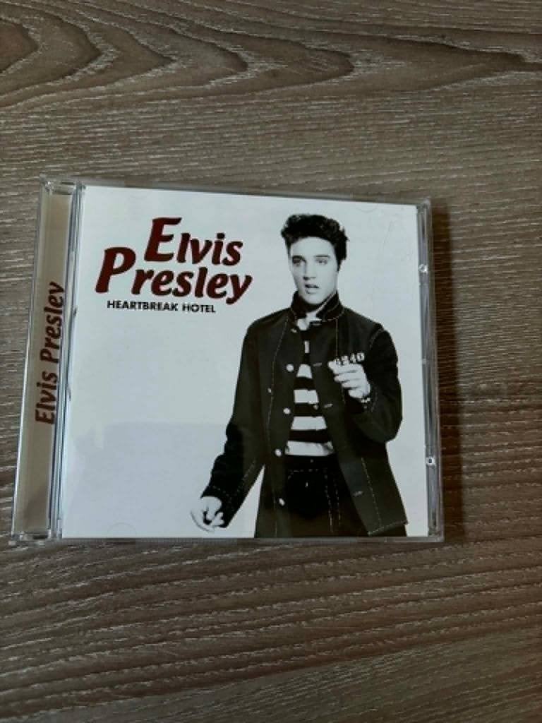 Elvis cd, Heartbreak hotel. Mag weg voor slechts 2 euro., Ophalen of Verzenden, Zo goed als nieuw, Rock-'n-roll