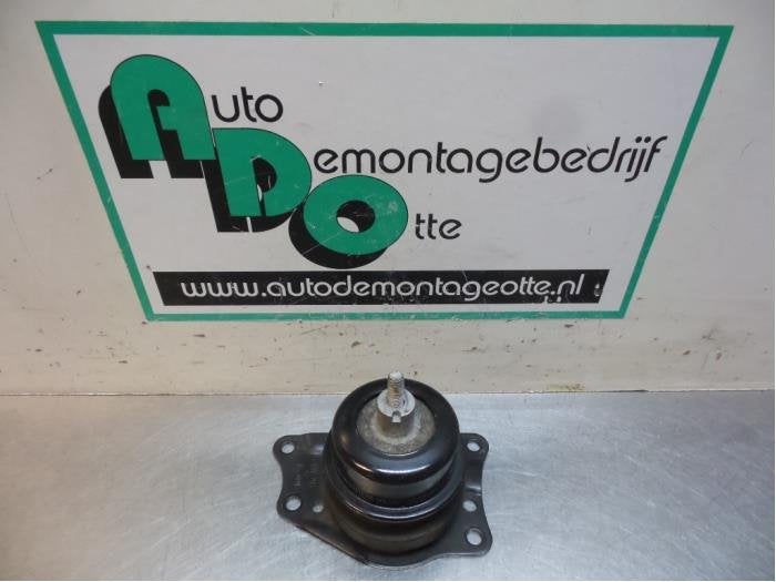 Support moteur d'un Volkswagen Polo (Polo 09-), Volkswagen, -, 3 mois de garantie, Utilisé
