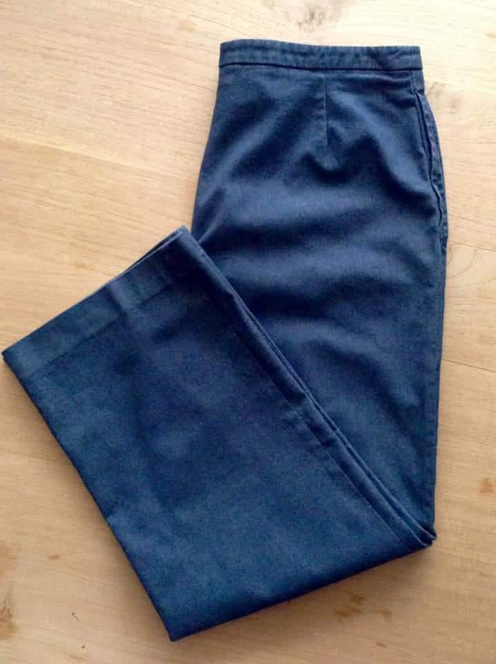 Pantalon court Caroll femme t.L, Taille 42/44 (L), Gris, Enlèvement ou Envoi, Comme neuf