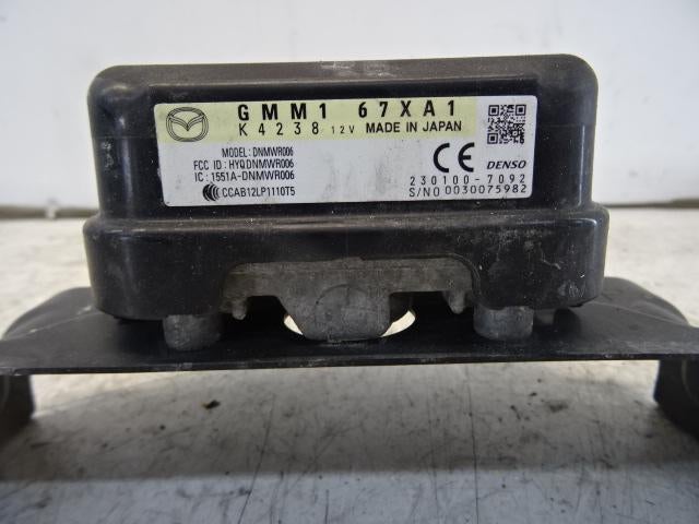 ACC SENSOR Mazda CX-3 (01-2015/01-2018) (GMM167AX1), Gebruikt, Mazda