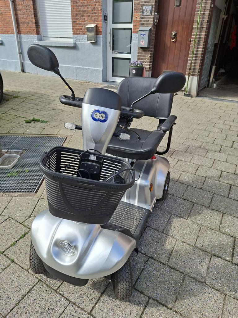 Scootmobiel, Enlèvement, Comme neuf