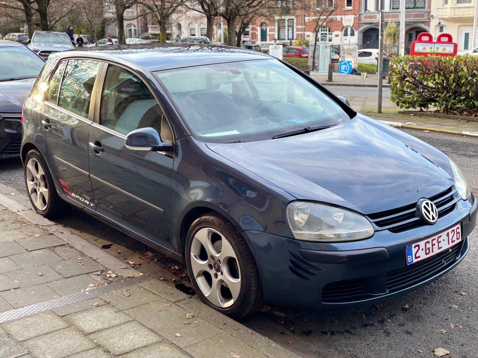 Volkswagen Golf 5 1.6 Essence GTI Look, Auto's, Golf, Particulier, Te koop, Benzine