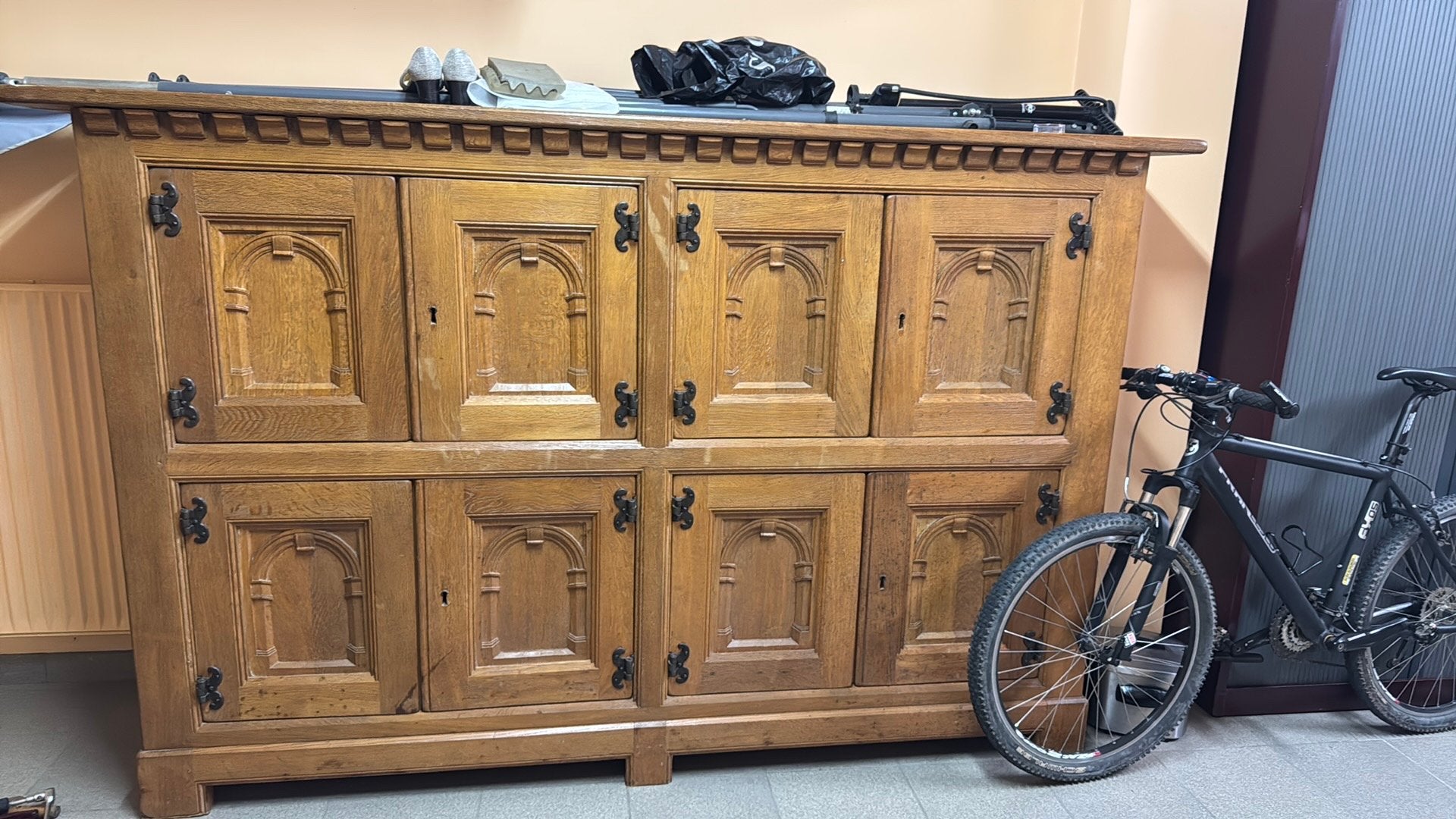 Armoire, Enlèvement, Utilisé
