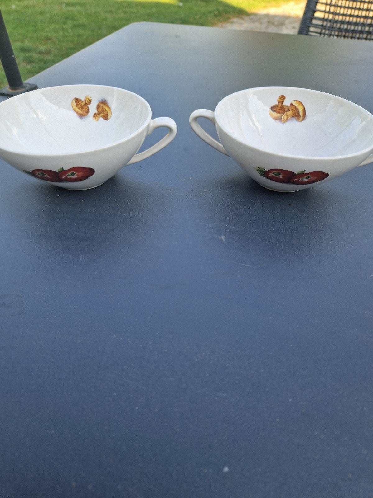 2 bols à oreilles ou à soupe, Enlèvement ou Envoi