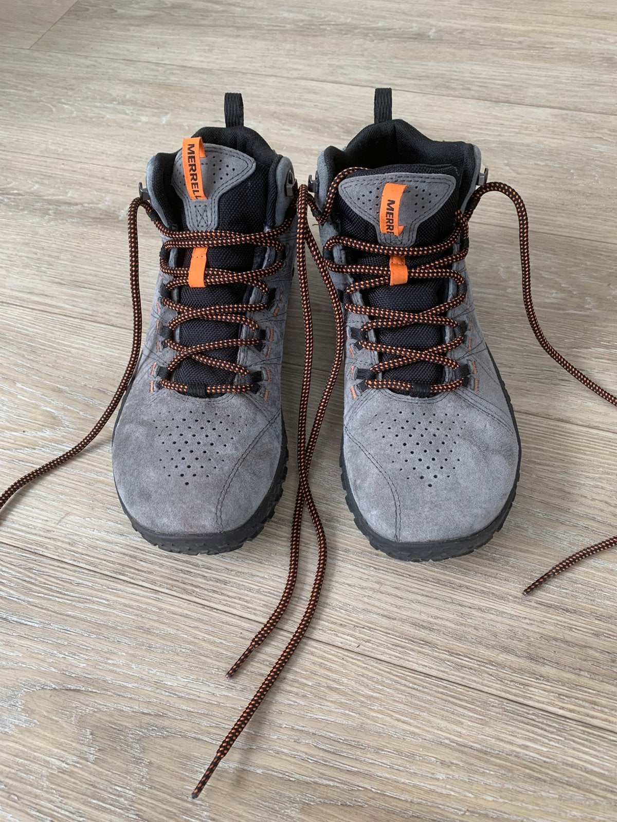 Wandelschoenen, Ophalen, Zo goed als nieuw