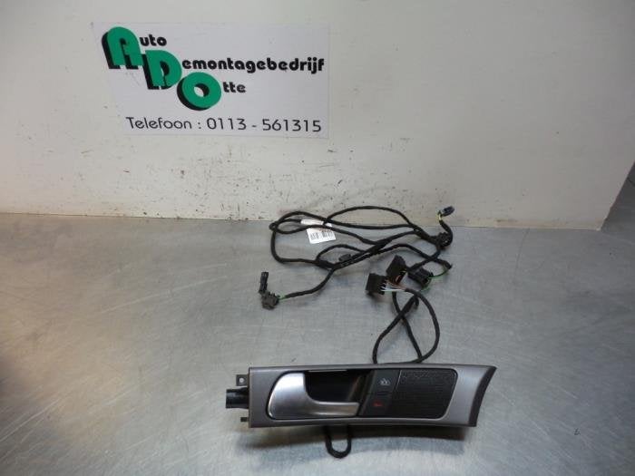 Poignée portière 4portes avant gauche d'un Audi A6 (A6 97-, -, Audi, Utilisé, -