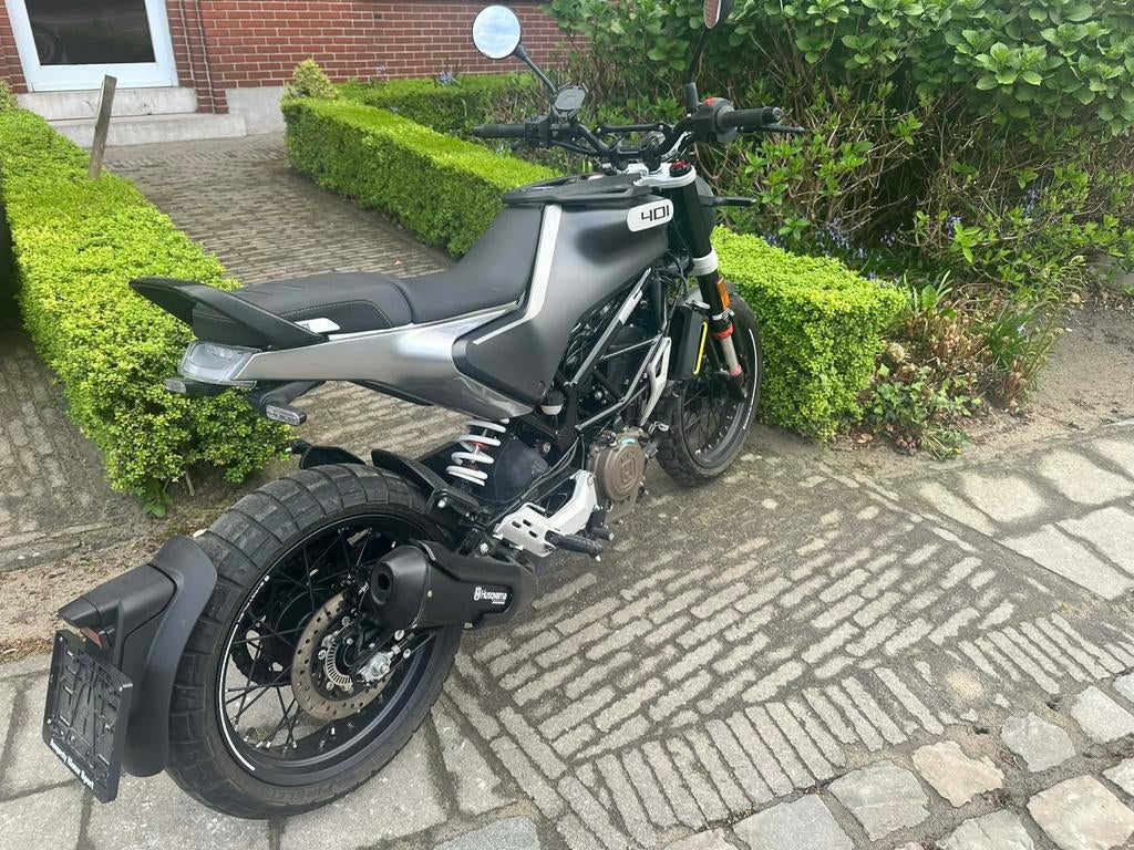 Husqvarna svartpilen 401 2022 faible kilométrage, Motos, Motos | Husqvarna, 399 cm³, Permis Moto A2 minimum, 12 à 35 kW, 1 cylindre
