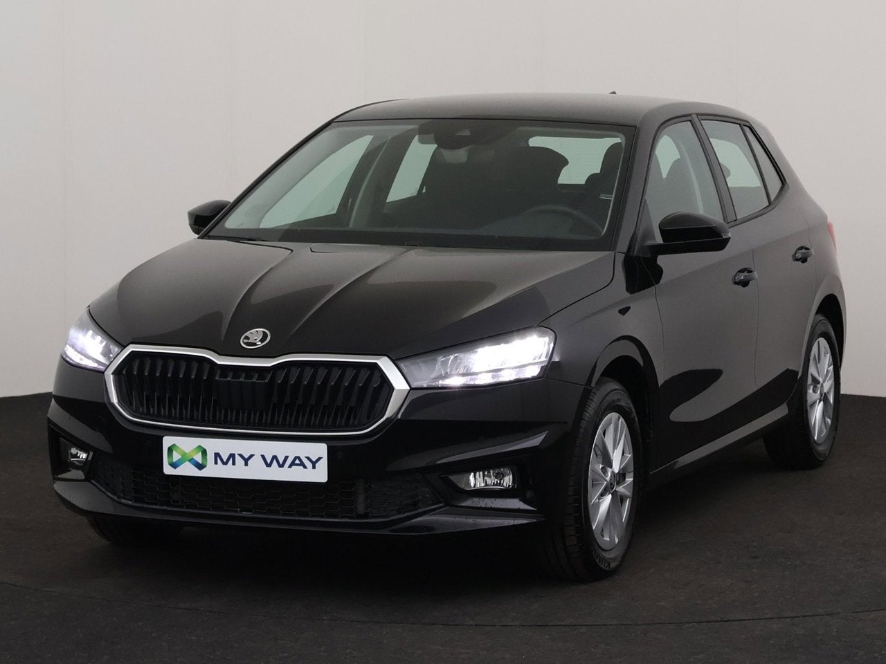 Skoda Fabia Fabia Corporate 1,0 TSI 85 kW DSG7, Auto's, Automaat, Zwart, https://public.car-pass.be/vhr/257a33bf-7f25-47f6-8681-56cd7b69b000