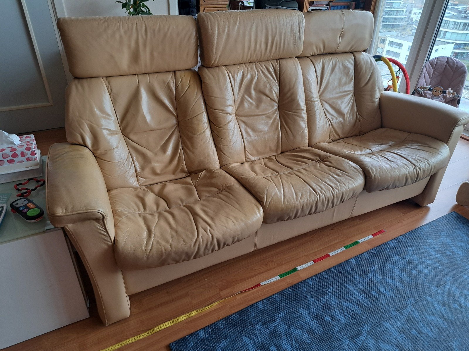 Stressless beige lederen salonset, 3-zit+relaxzetel en poef, Maison & Meubles, Canapés | Salons, Utilisé, Banc droit, Trois personnes